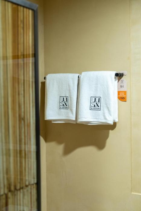 the luxe retreat hotel apartments
