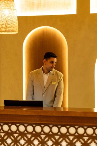 the luxe retreat hotel apartments