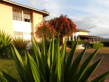 hotel alpina mucuge