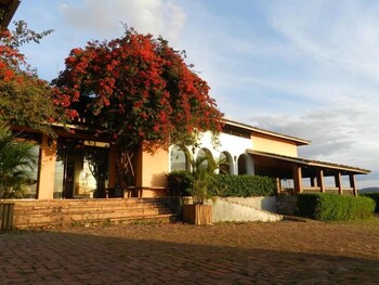 hotel alpina mucuge
