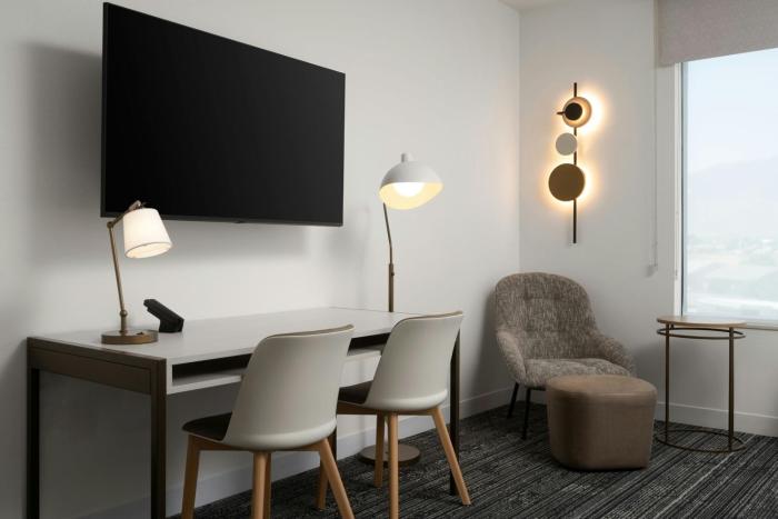 towneplace suites by marriott thatcher