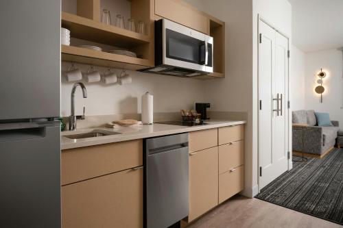 towneplace suites by marriott thatcher
