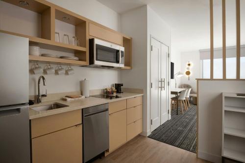 towneplace suites by marriott thatcher