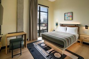 moxy atlanta downtown