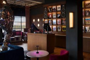moxy atlanta downtown