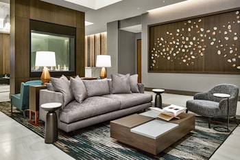 Apiary Hotel Belleview Station,,3 star