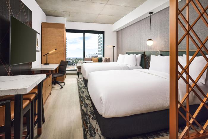 apiary hotel belleview station