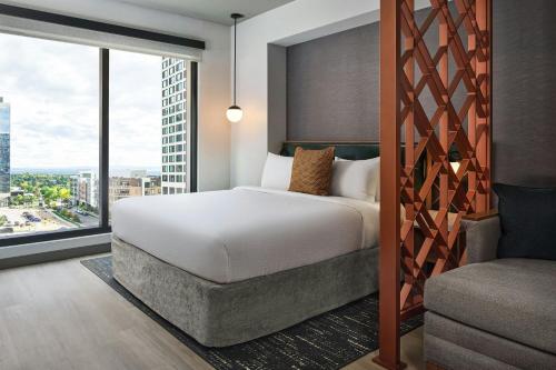 apiary hotel belleview station