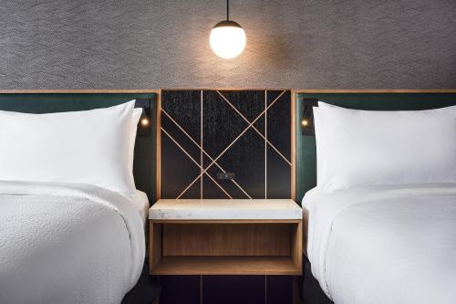 apiary hotel belleview station