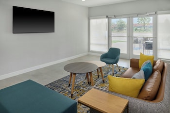 Towneplace Suites By Marriott Romeoville,,3 star