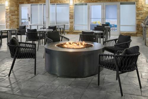towneplace suites by marriott romeoville