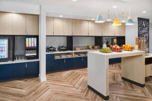 towneplace suites by marriott romeoville