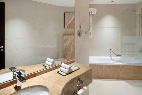 vintage grand hotel apartments dubai