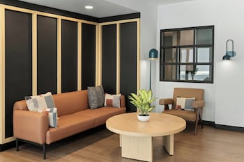 Studiores By Marriott Greensboro Airport,,2 star