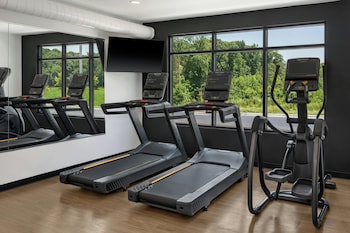Studiores By Marriott Greensboro Airport,,2 star