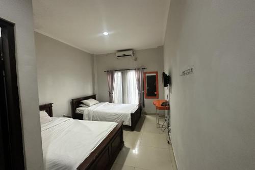 hotel warta dua