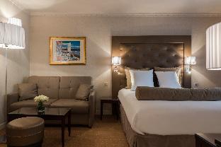 saint cyr etoile hotel