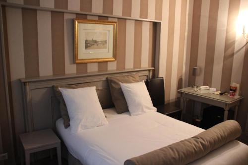 Saint Cyr Etoile Hotel,Neuilly-Sur-Seine>>Chevilly-Larue,3 star