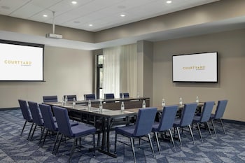 courtyard by marriott southern pines aberdeen