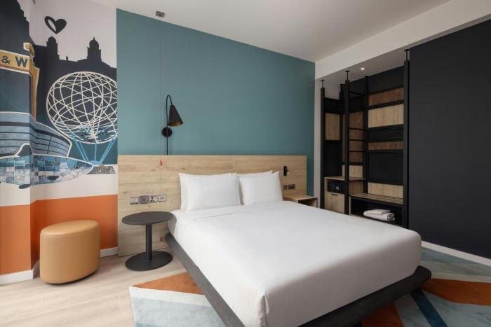 aloft belfast titanic quarter