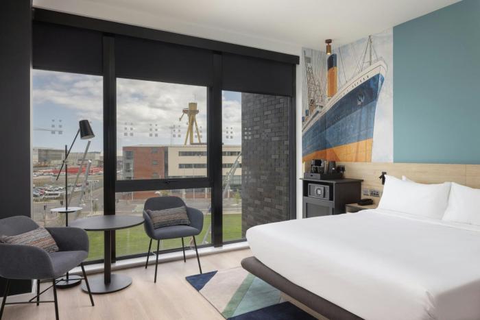 aloft belfast titanic quarter