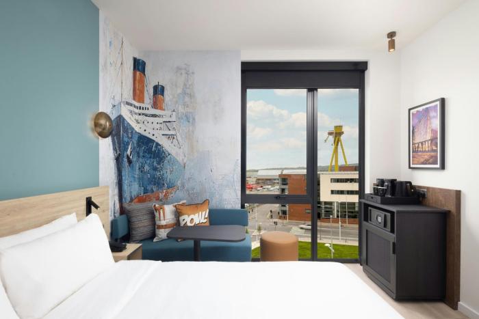 aloft belfast titanic quarter
