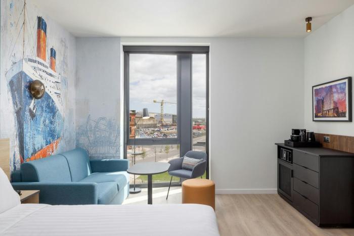 aloft belfast titanic quarter