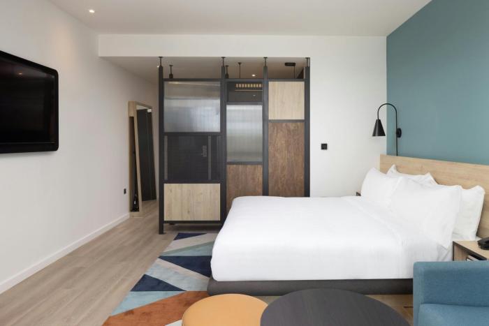 aloft belfast titanic quarter