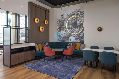 aloft belfast titanic quarter