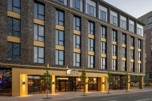 aloft belfast titanic quarter