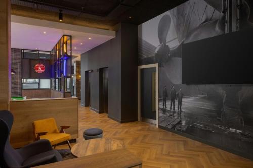 aloft belfast titanic quarter