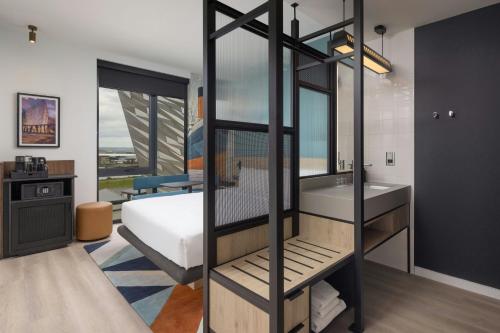 aloft belfast titanic quarter