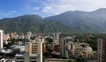 Caracas Cumberland,Barrio Chino>>Caracas,3 star