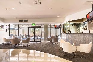 riverside hotel southbank