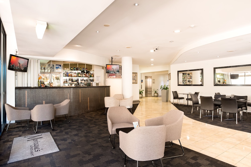 riverside hotel southbank