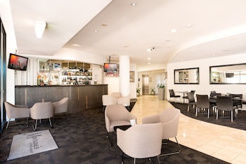 riverside hotel southbank