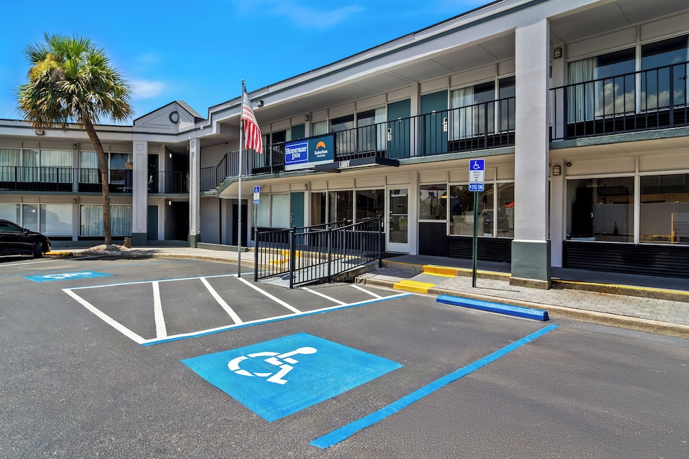 suburban studios orange park jacksonville near naval air station
