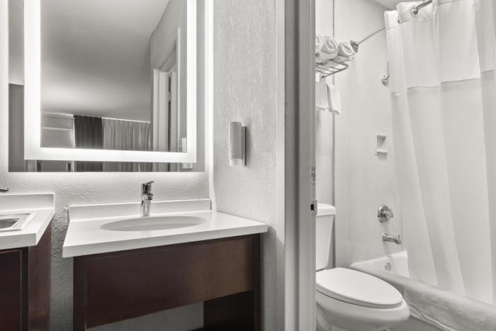 suburban studios orange park jacksonville near naval air station