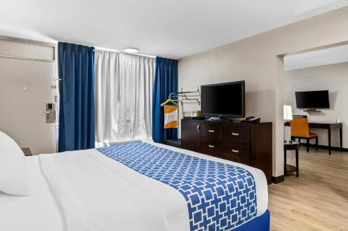 suburban studios orange park jacksonville near naval air station