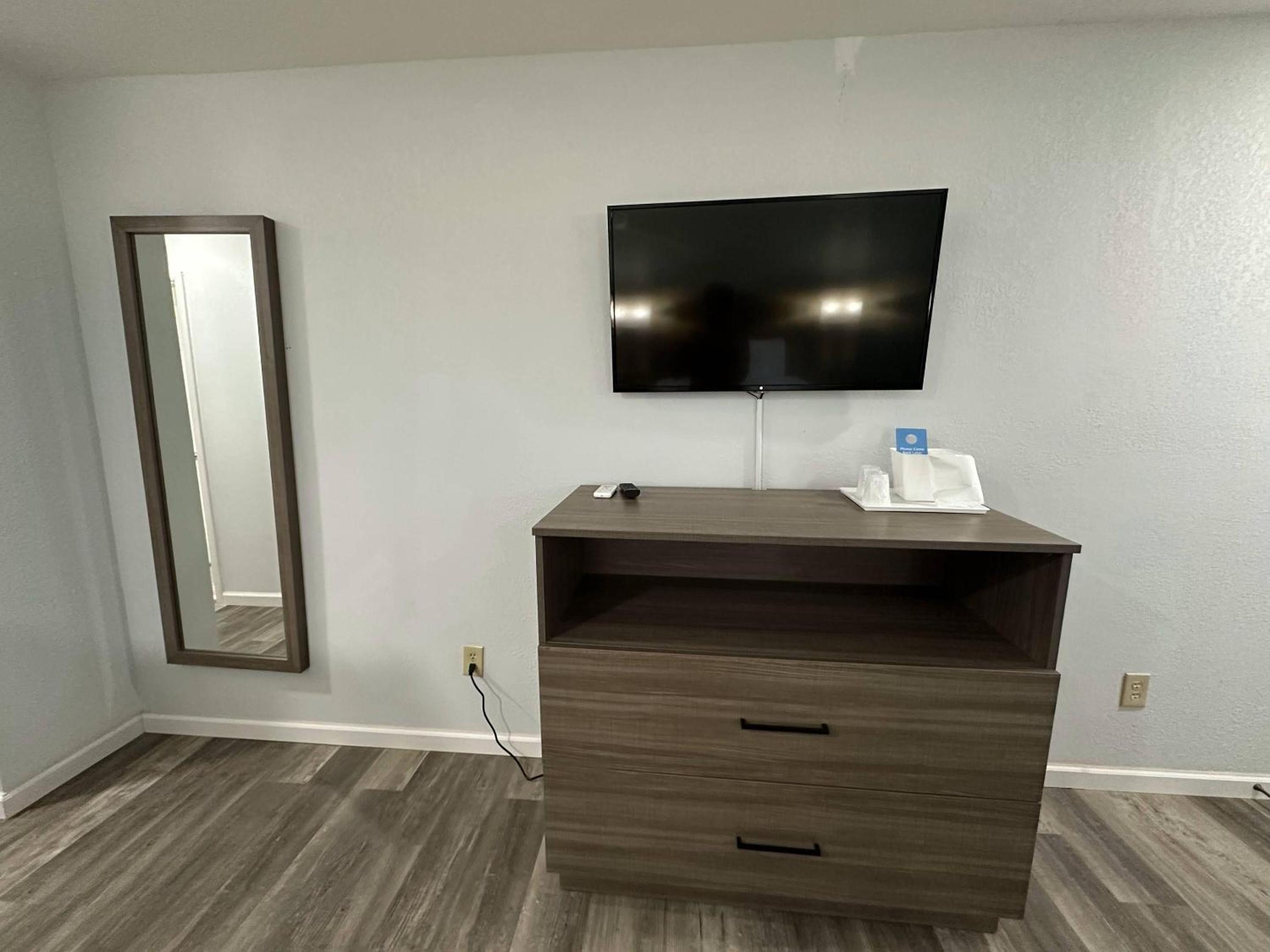 suburban studios newport news hampton