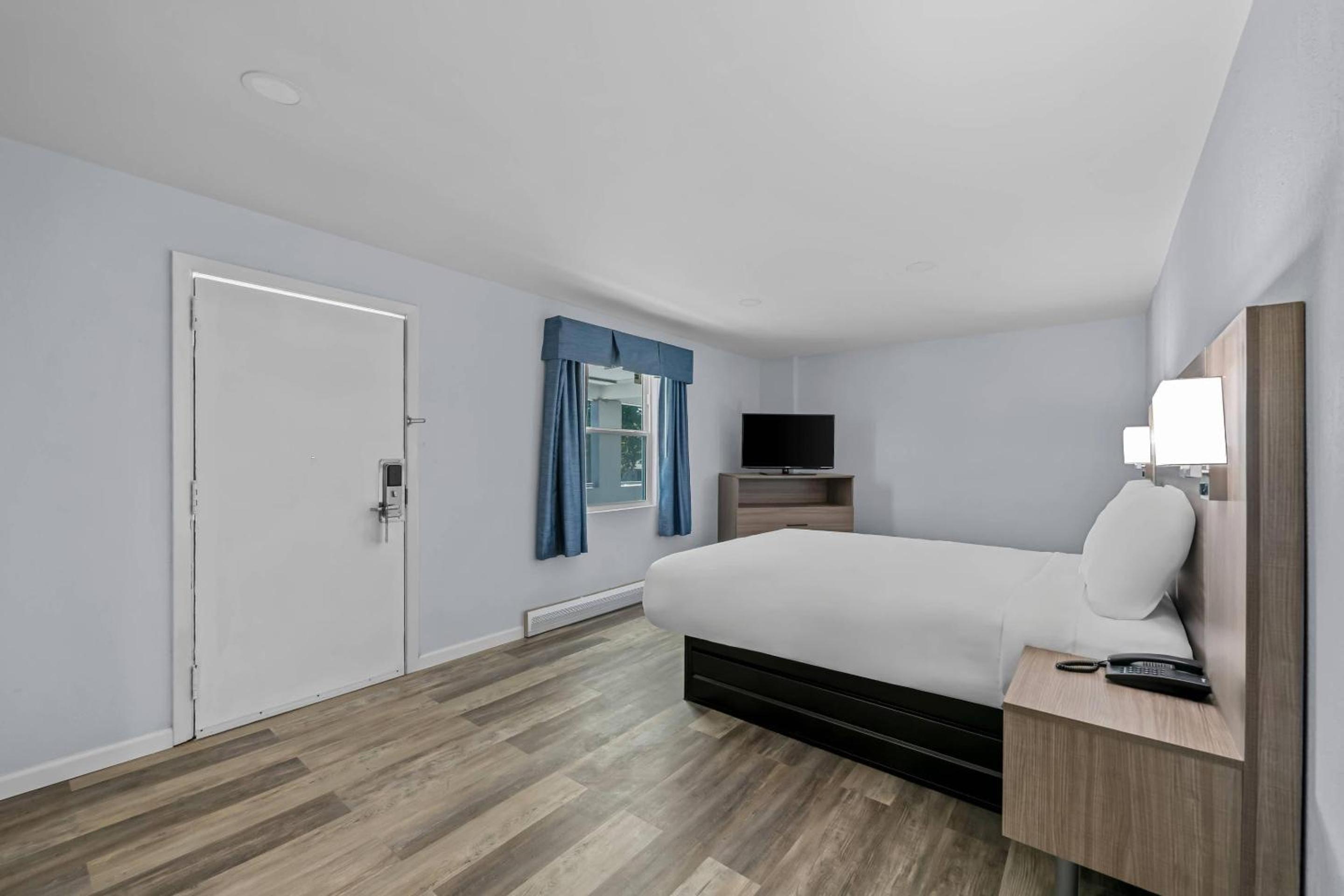 suburban studios newport news hampton