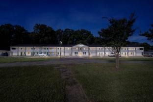 suburban studios newport news hampton
