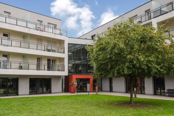 quality aparthotel st berthevin laval