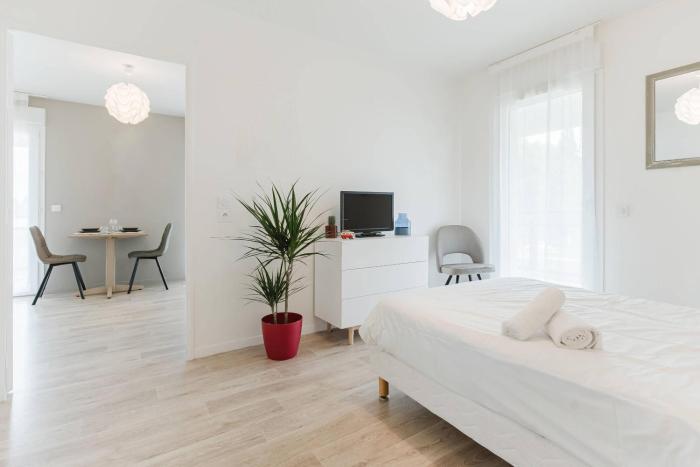 quality aparthotel st berthevin laval