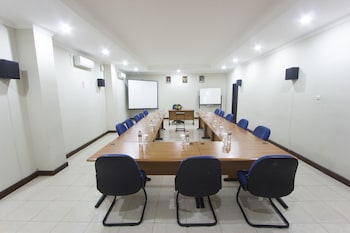 Tasik Jogja Hotel,Mantrijeron>>Magelang,1 star