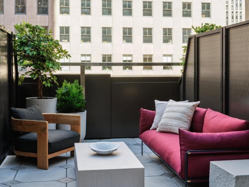 kimpton era midtown new york by ihg