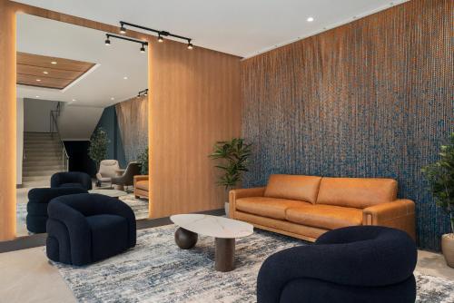 holiday inn express and suites miami intl airport 36th st by ihg