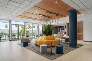 holiday inn express and suites miami intl airport 36th st by ihg
