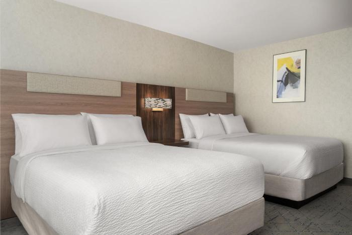 holiday inn express and suites overland park south