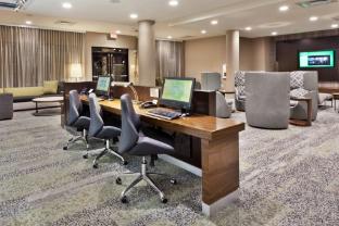 courtyard by marriott fresno downtown
